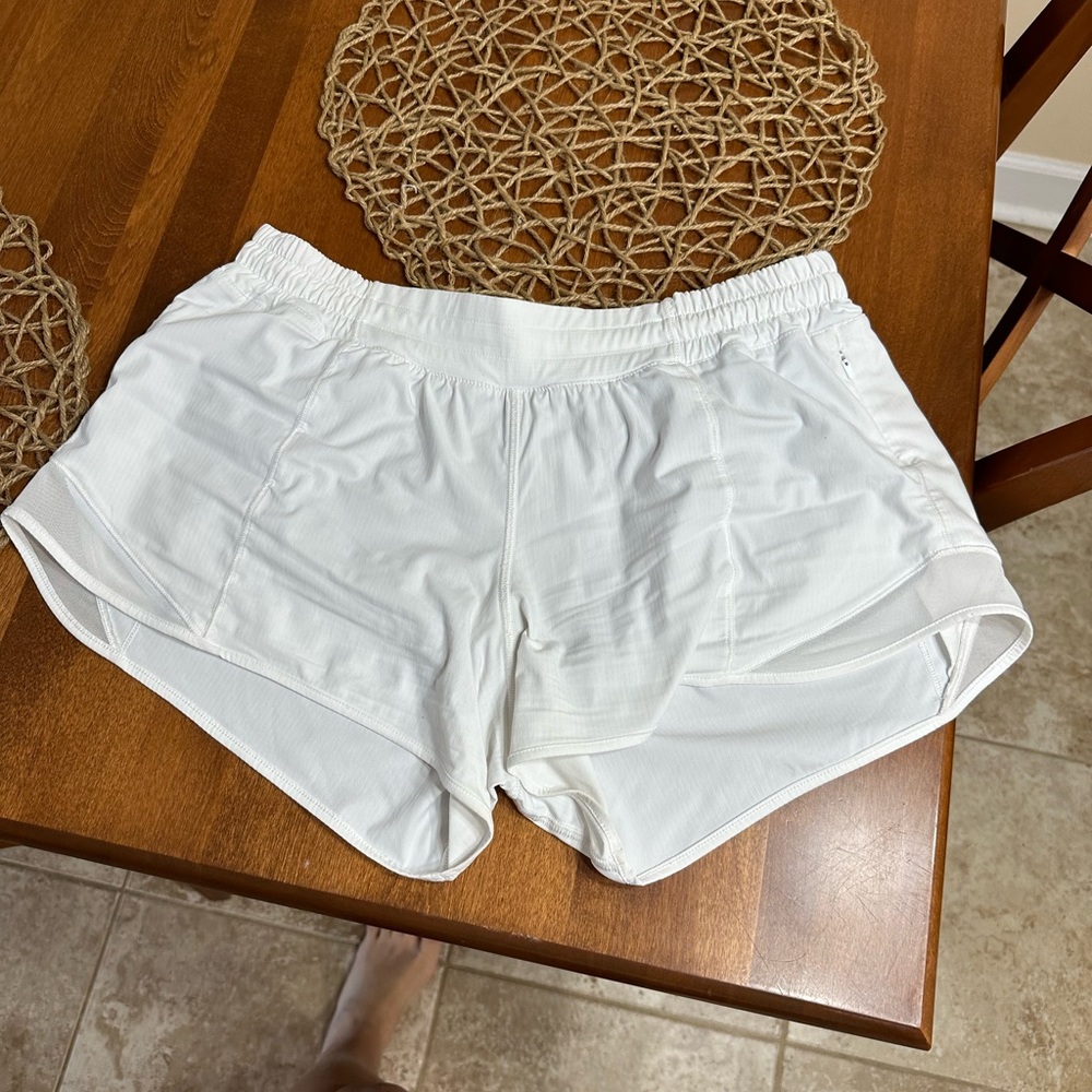 Lululemon hotty hot shorts
